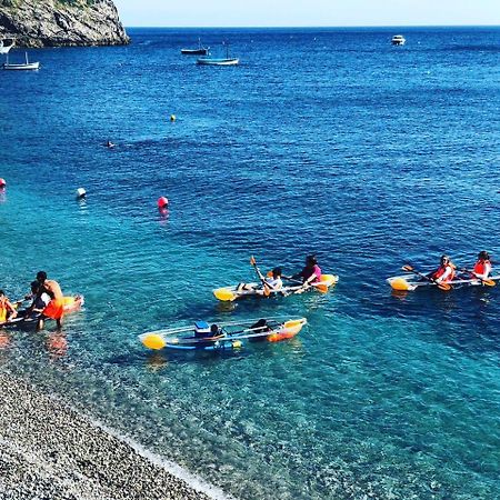 Lo Scoglio Hotel Marina del Cantone ภายนอก รูปภาพ