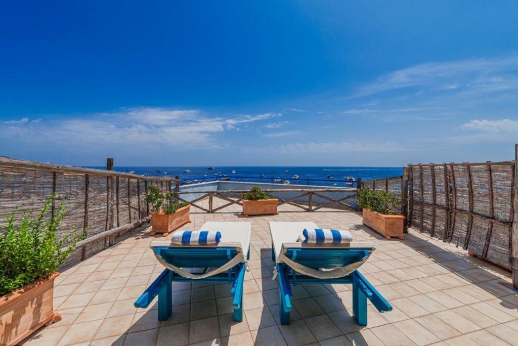 Lo Scoglio Hotel Marina del Cantone ภายนอก รูปภาพ